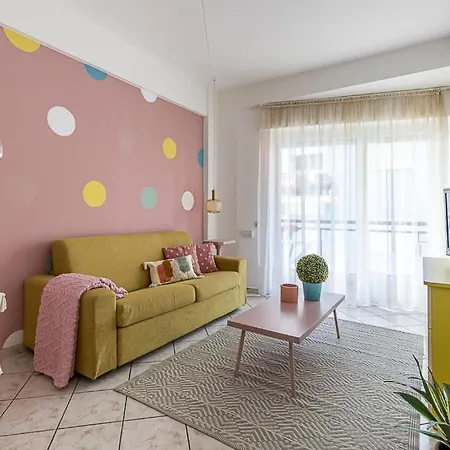 Bon Ton Vistamare / Apartman *