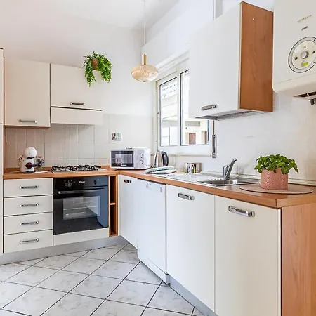Bon Ton Vistamare / Apartman